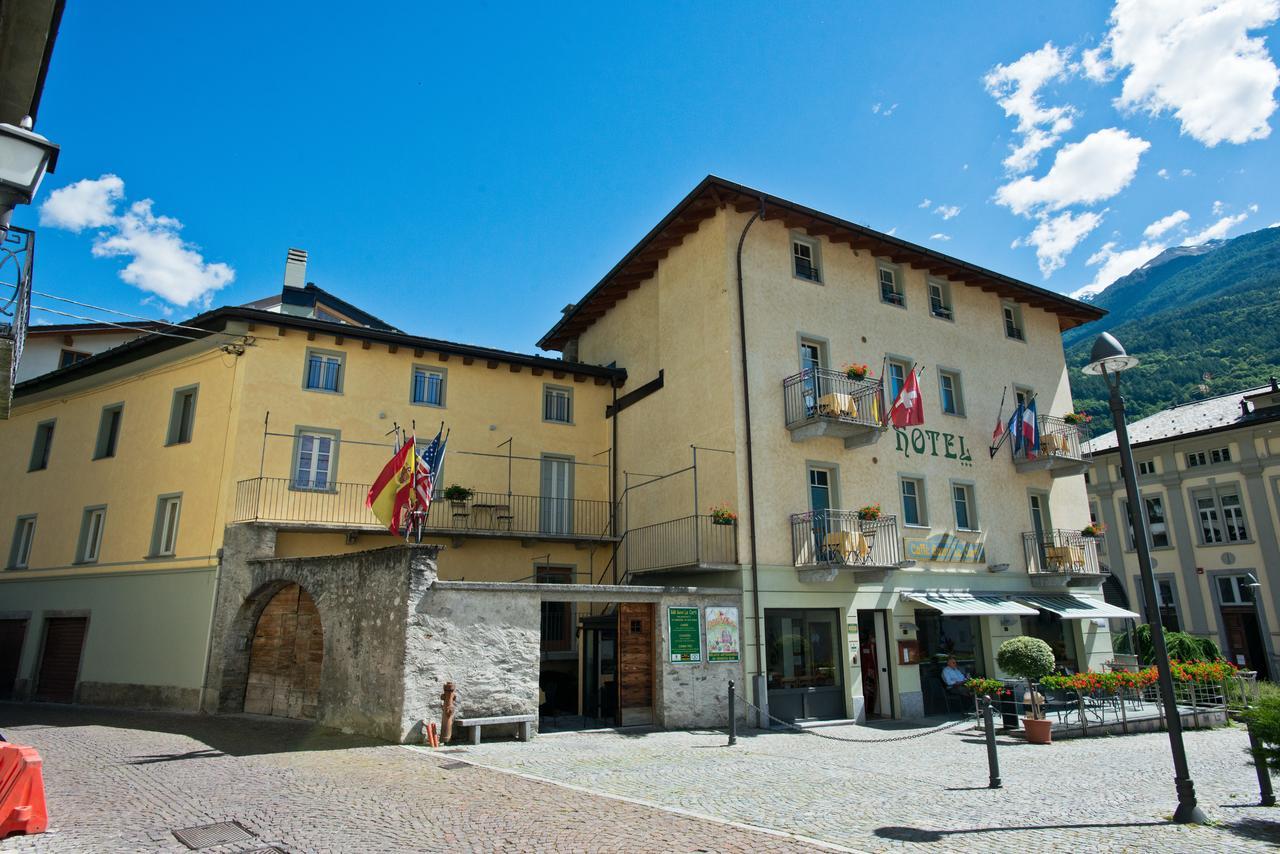 Hotel Garni Le Corti Grosotto Exterior foto